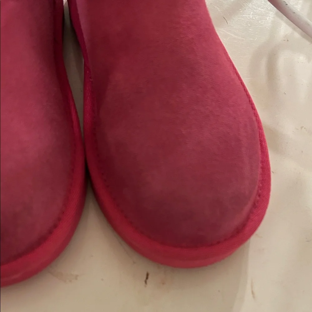KOOLABURRA By UGG ultra mini pink Cozy Pink Kids Boots size 12 GUC